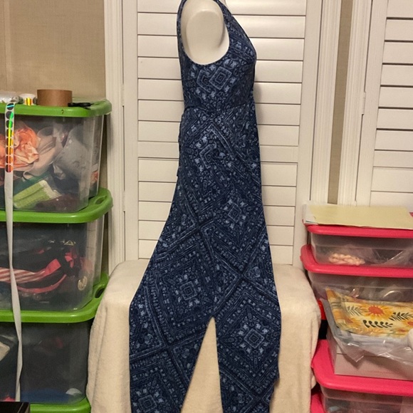 Motherhood Maternity Navy Patterned Maxi Dress - Picture 4 of 9